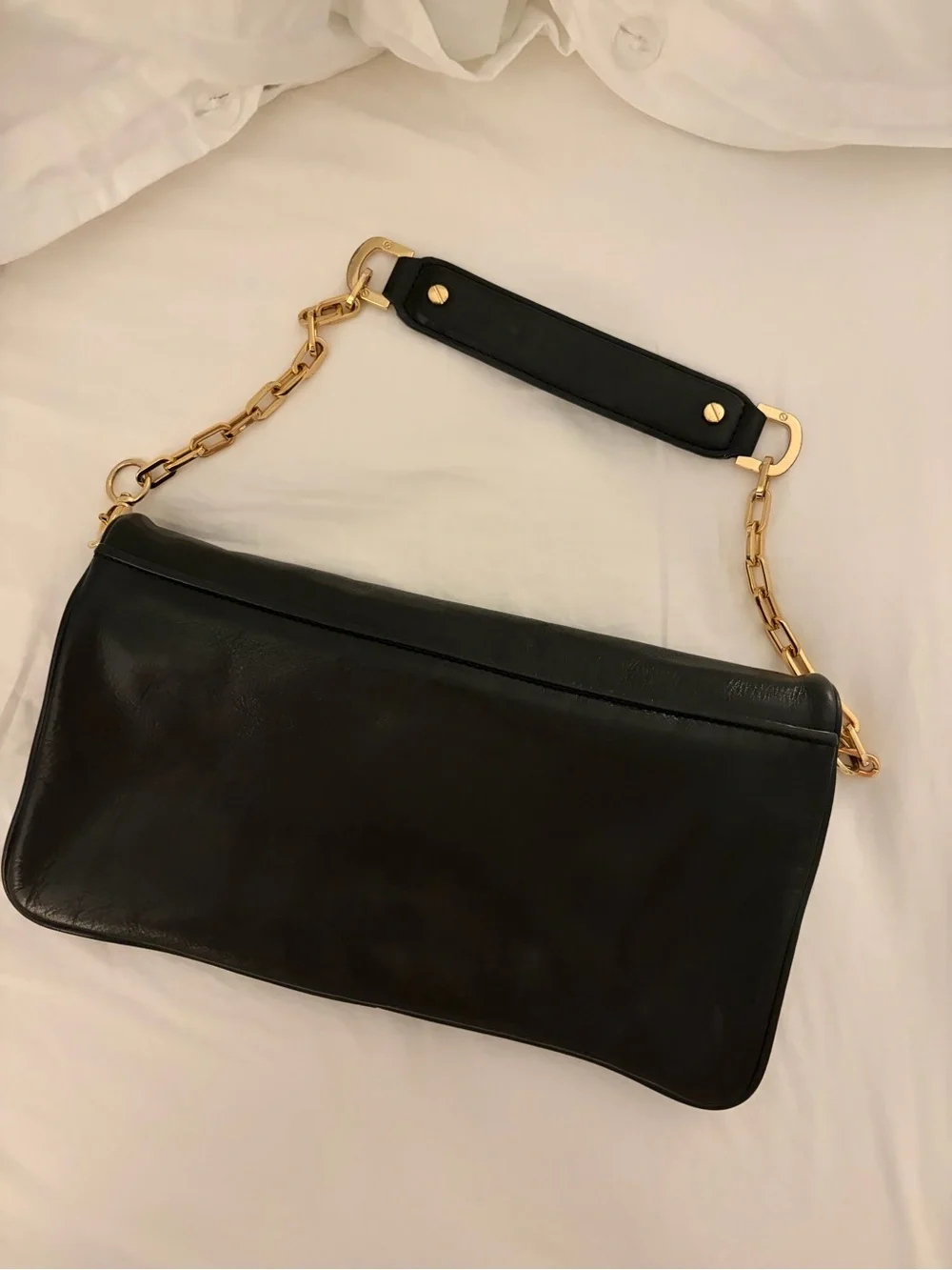 Tory Burch Black Leather Shoulder Bag with Gold Logo Chain